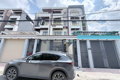 nhà gần làng đại học quốc gia