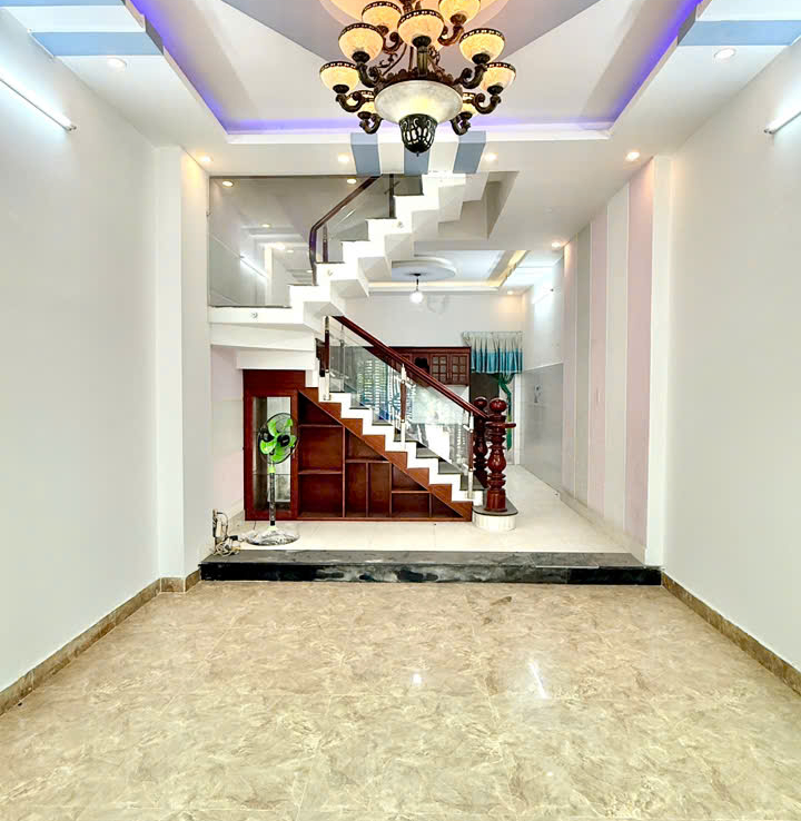bán nhà đường thống nhất dĩ an