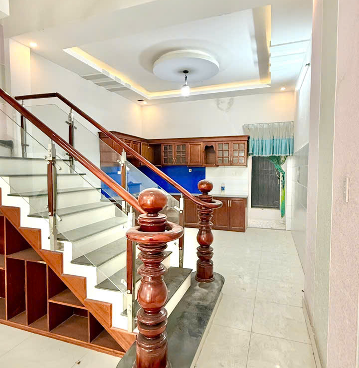 bán nhà đường thống nhất dĩ an