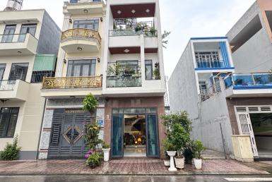 nhà gần vincom dĩ an