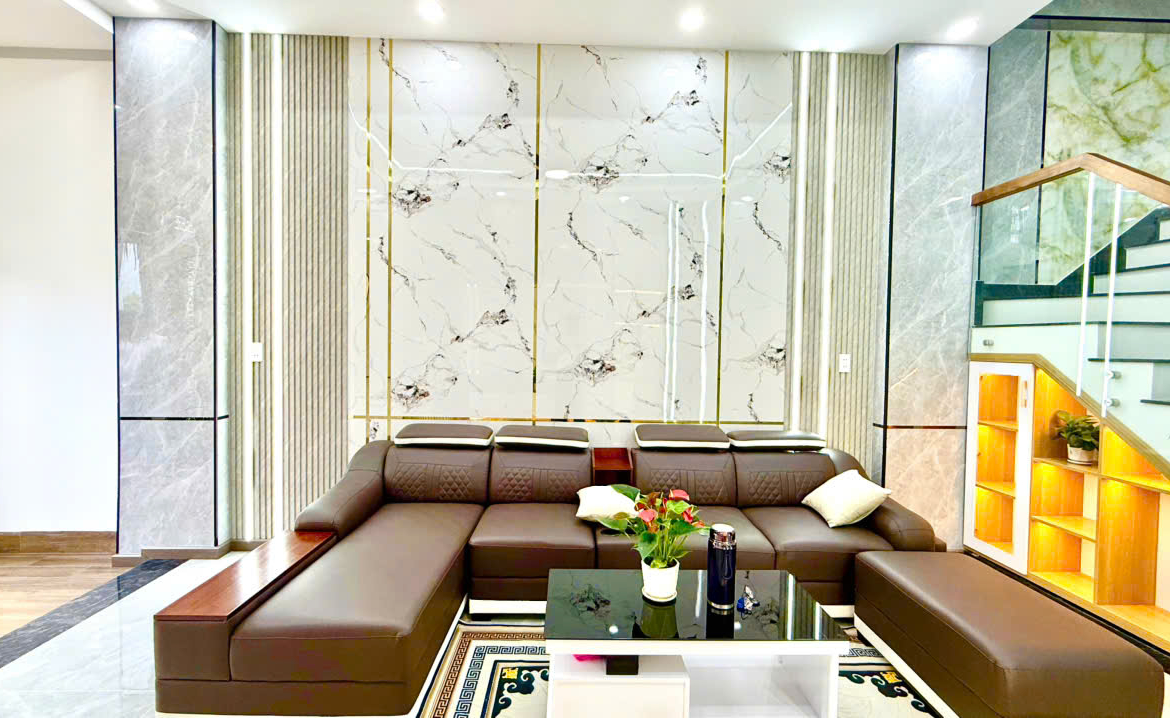 NHÀ ĐẸP TP DĨ AN