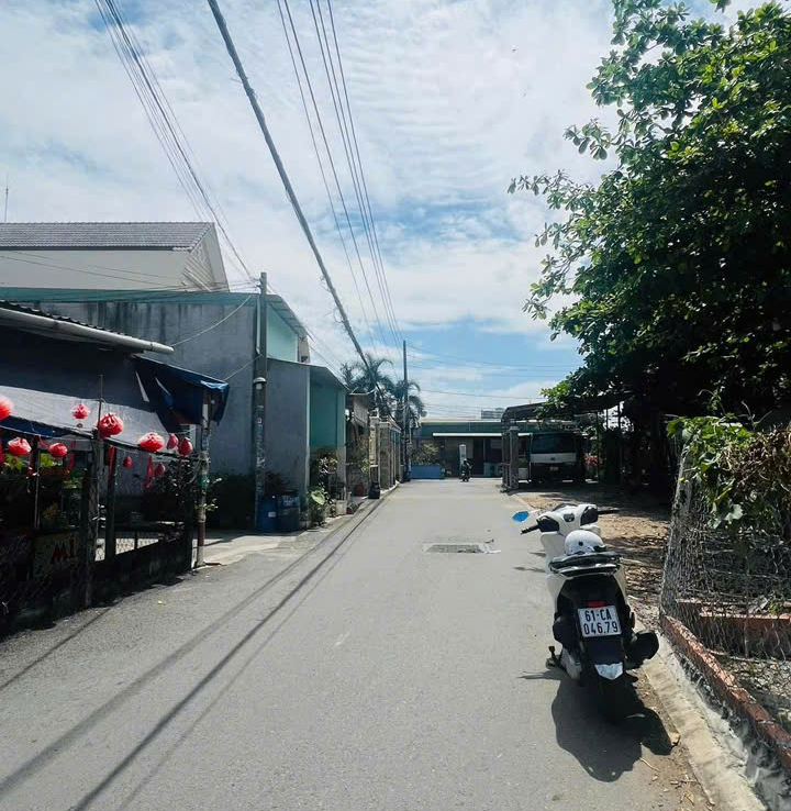 đất giáp Thủ Đức