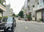 Đất gần vincom (4)