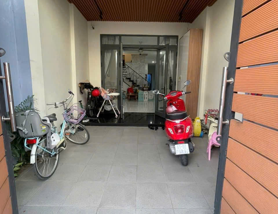 bán nhà Đường hà huy giáp
