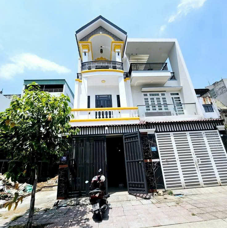 bán nhà phú hồng thịnh 6