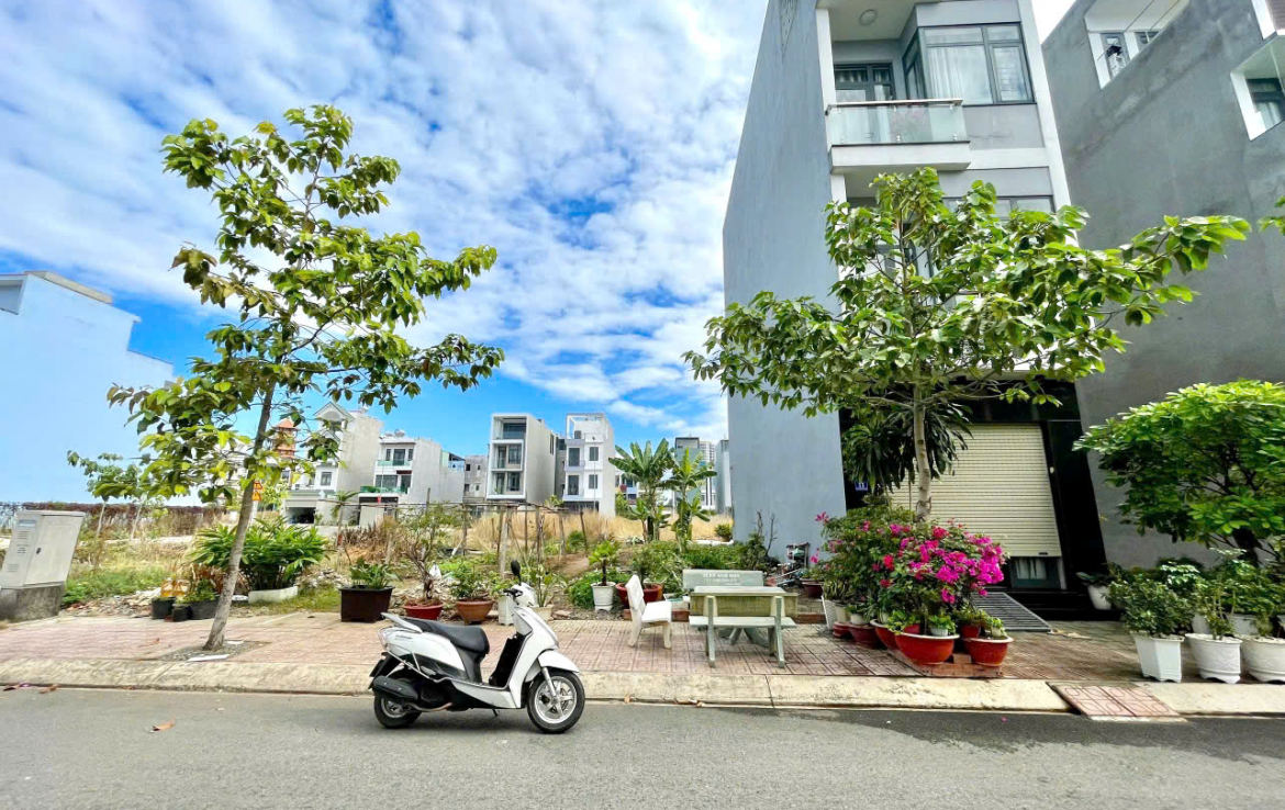 đất phú hồng thịnh 9