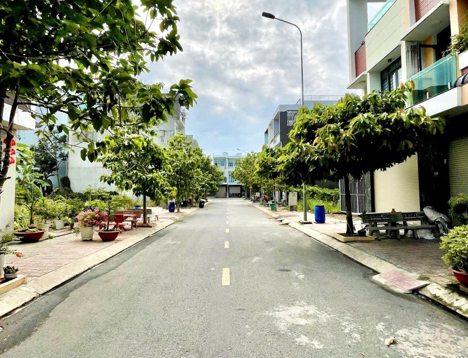 đất phú hồng thịnh 9