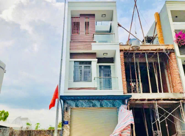 nhà Phú Hồng Thịnh dĩ an
