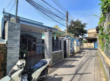 nhà đường đông minh dĩ an