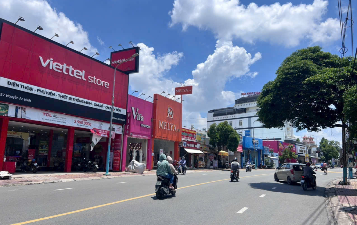 nhà mặt tiền nguyễn an ninh