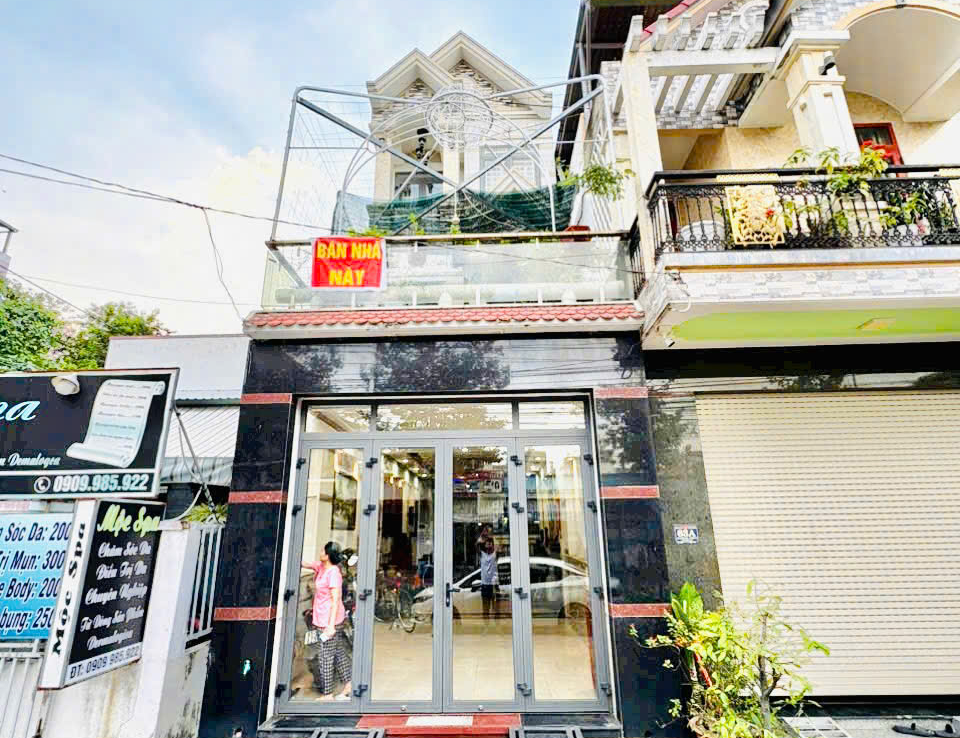 nhà mặt tiền trần quang khải