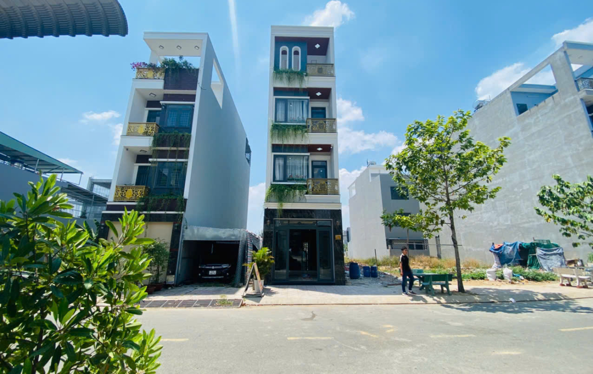 nhà phú hồng thịnh 9