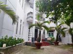 Bán khách sạn dĩ an (2)