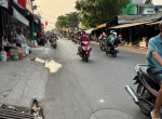 Mặt tiền chợ đoàn Thị kia (2)
