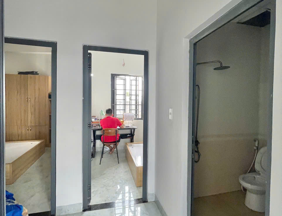 Nhà đường đông minh