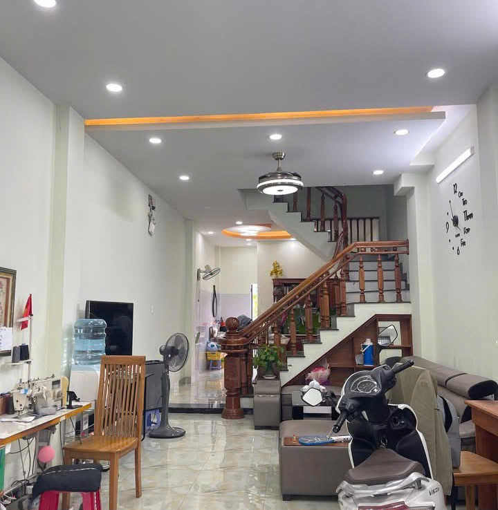 bán nhà đông hòa hcm