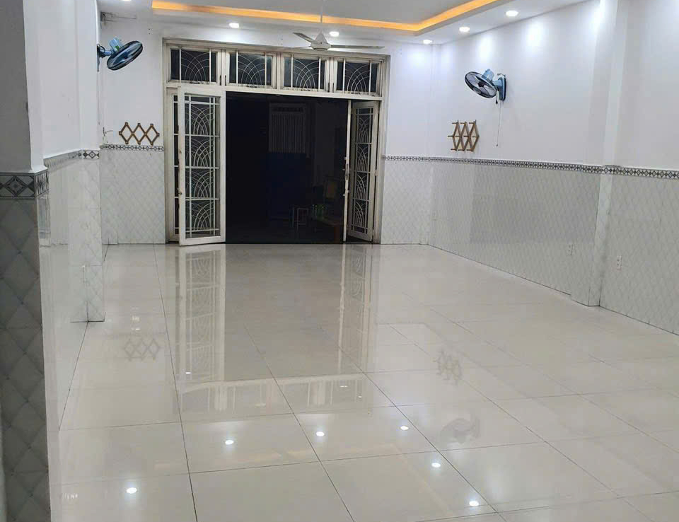 nhà đường nguyễn du dĩ an