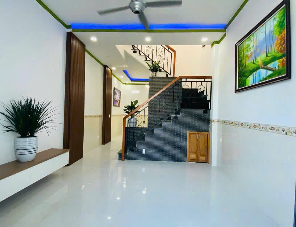 nhà dưới 4 tỷ dĩ an