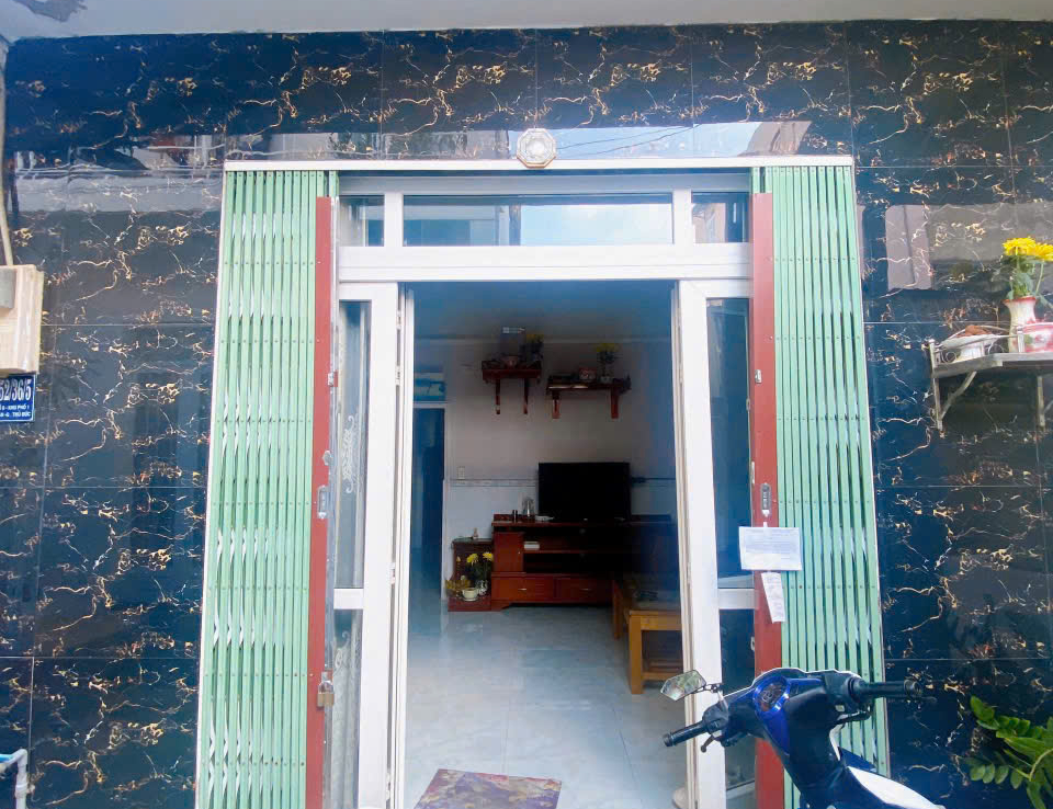 bán nhà đường số 8