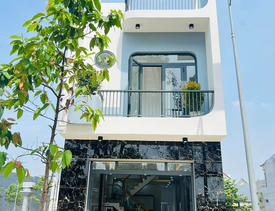 nhà tân hiệp tân uyên