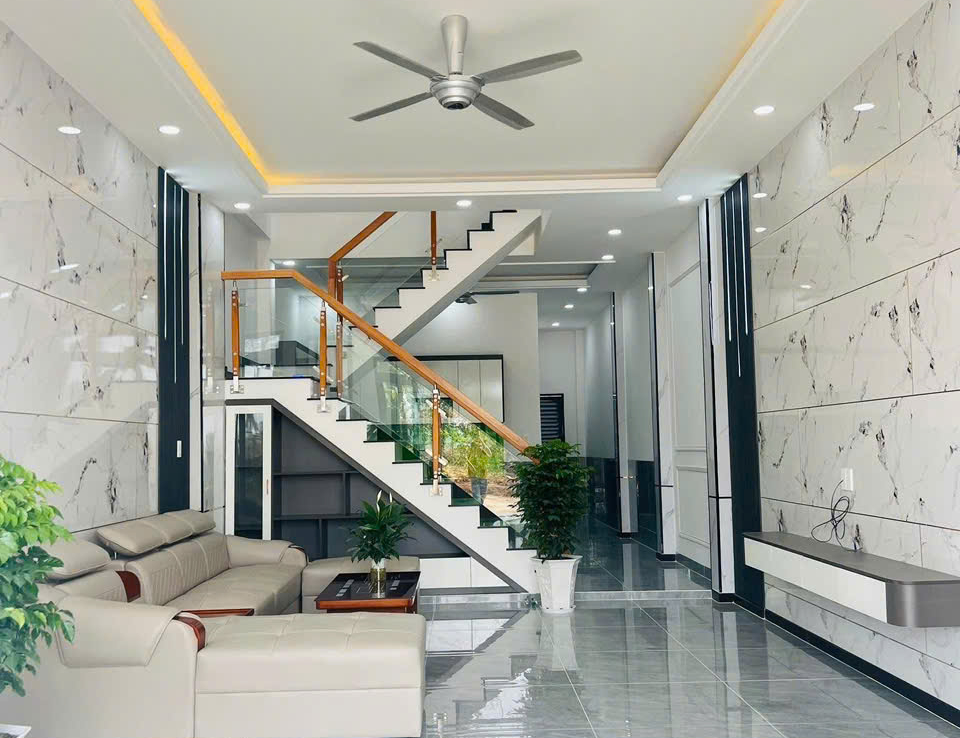 nhà tân hiệp tân uyên