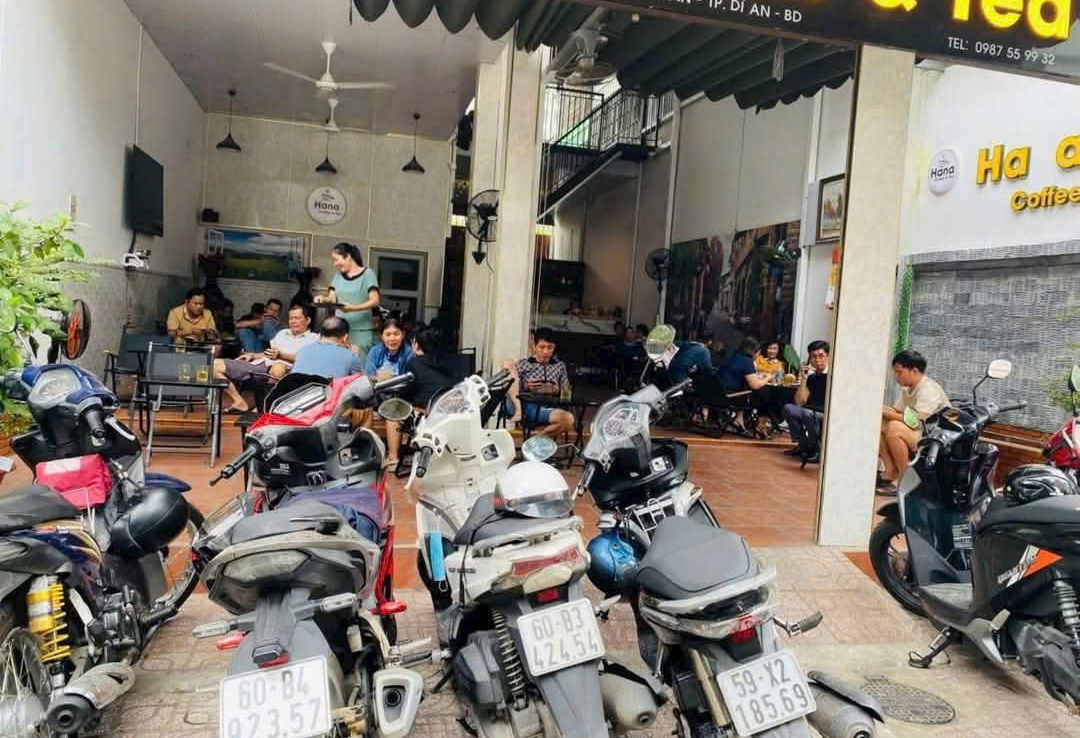mặt tiền bán cafe dĩ an