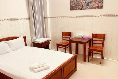 bán khác sạn dĩ an
