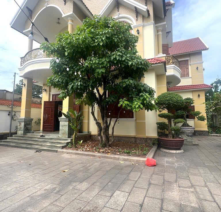 biệt thự phường đông hòa hcm