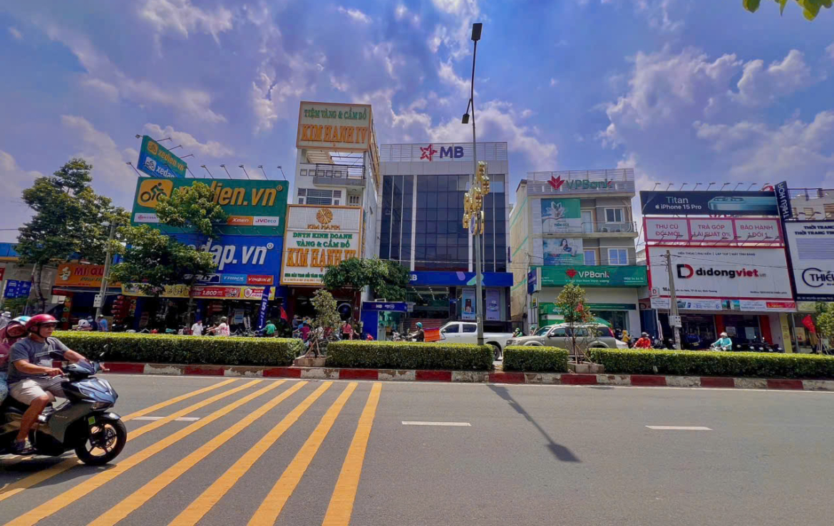 mặt tiền nguyễn an ninh dĩ an (7)