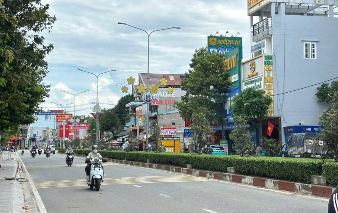 mặt tiền nguyễn an ninh dĩ an (7)