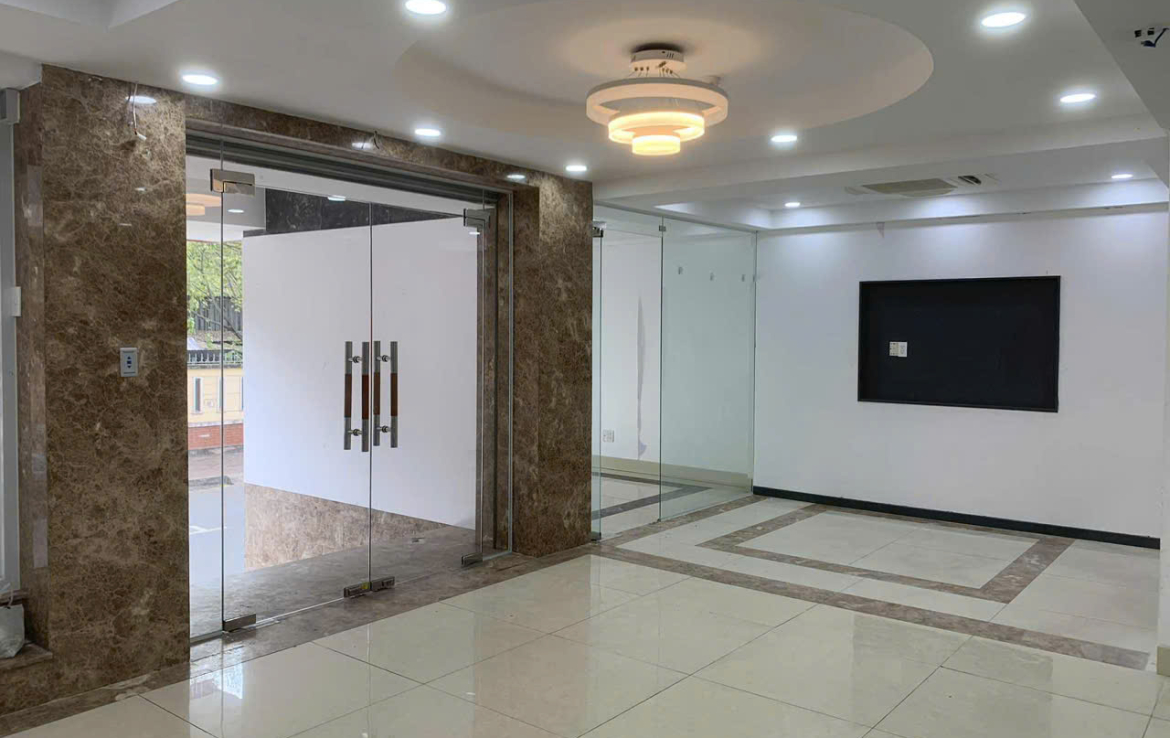 nhà mặt tiền TTHC Dĩ An