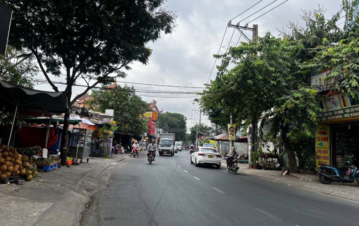 mặt tiền đường 11 linh xuân