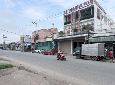 mặt tiền thông dụng