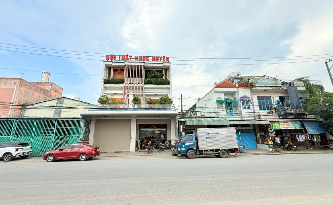 mặt tiền thông dụng