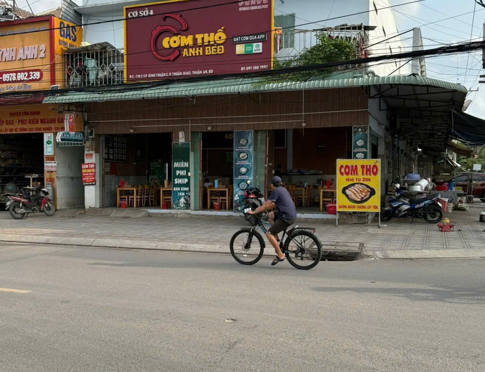 góc 2 mặt tiền kinh doanh thuận giao bình dương