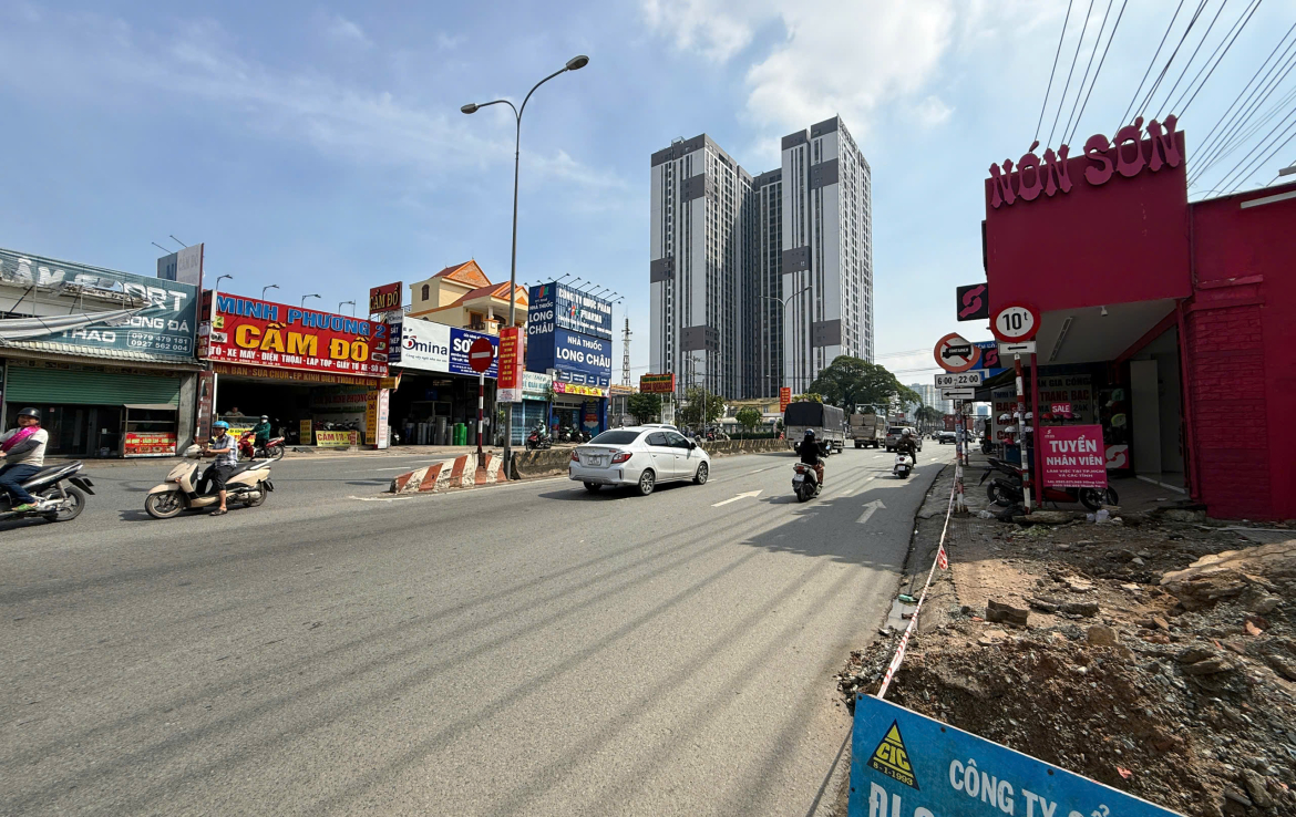 mặt tiền đường Quốc Lộ 1K