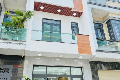 Bán nhà gần vincom HCM