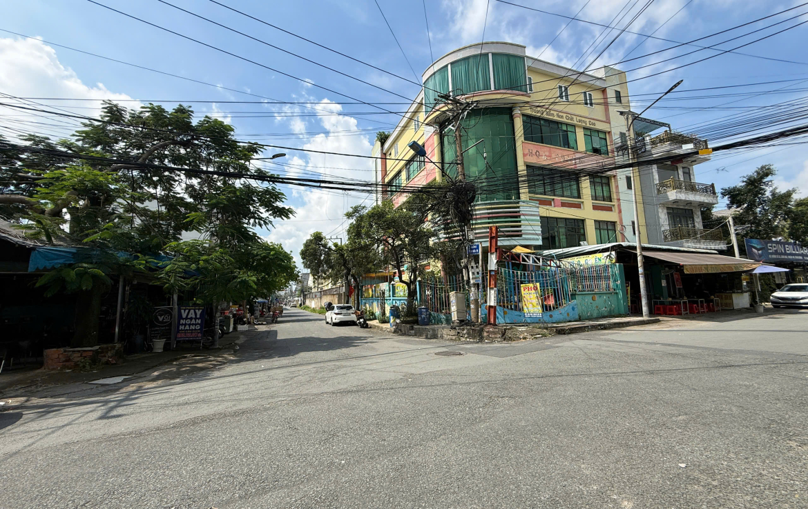 góc hai mặt tiền bình hòa hcm