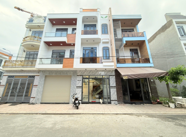 nhà gần vincom 550