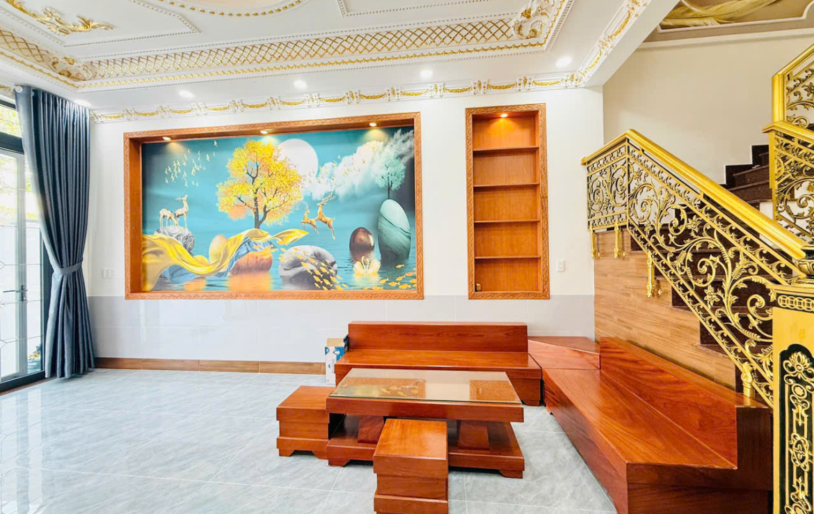 nhà mặt tiền đông hòa