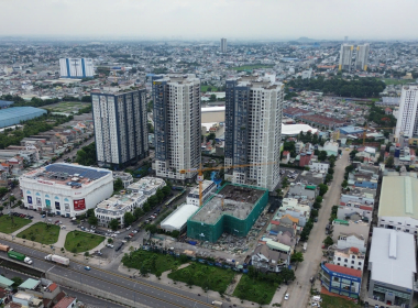 đất mặt tiền lớn dĩ an