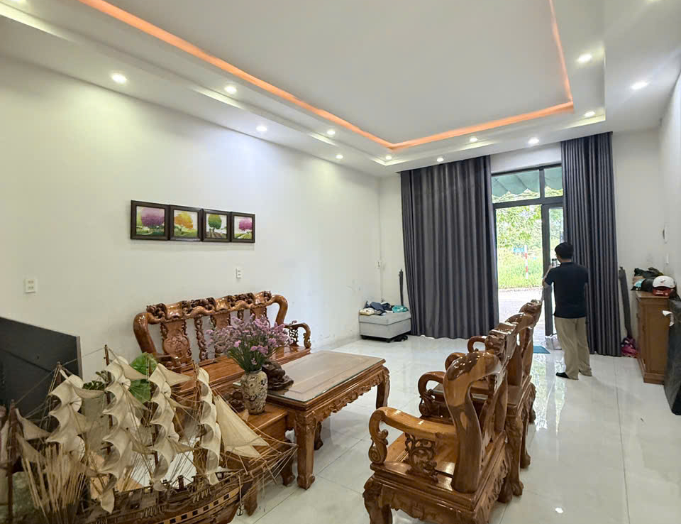 bán nhà bình nguyên đông hòa dĩ an