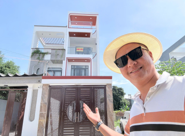 nhà mặt tiền dĩ an
