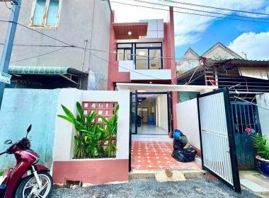 bán nhà Trần Hưng Đạo Đông Hòa HCM