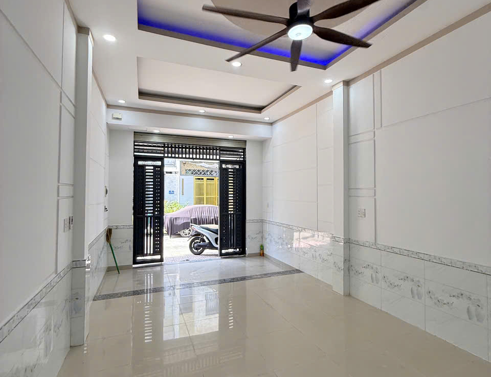 bán nhà ql1k làng đại học quốc gia