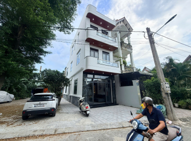 nhà gần vincom dĩ an